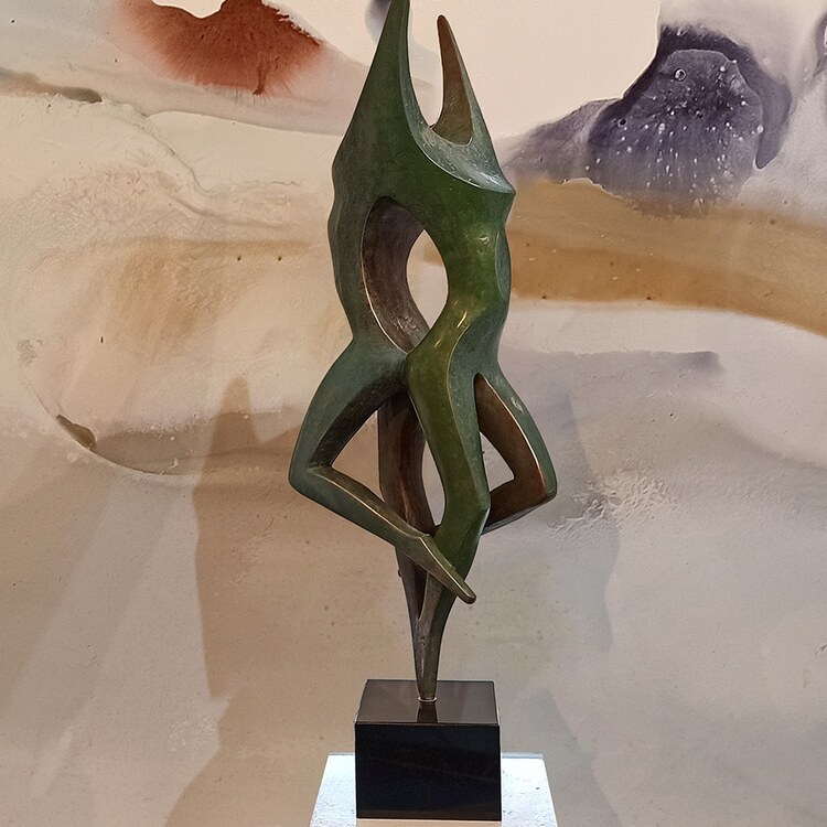 bronze figurative sculpture