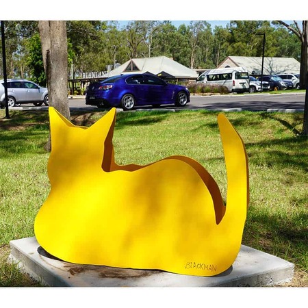 Sitting-Pretty-110-x125cm-POWDER-COATED-STEEL-stainless-steeloutdoor-Charles-blackman-australian-sculpture.jpg