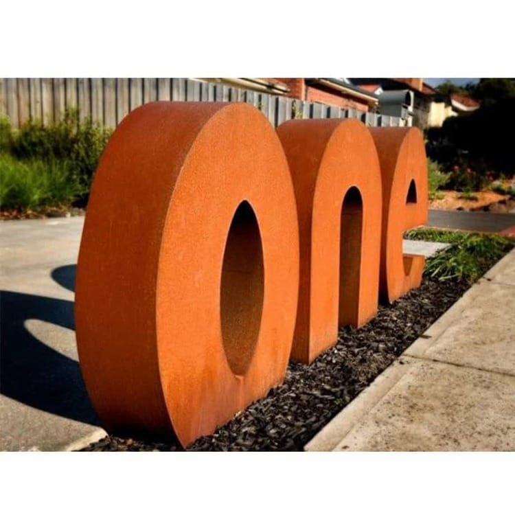 Lettering----CORTEN-[Corten,-outdoor,]Pierre-Le--Roux--australian--sculpture-outdoor-drive-way-entry-house-numbers