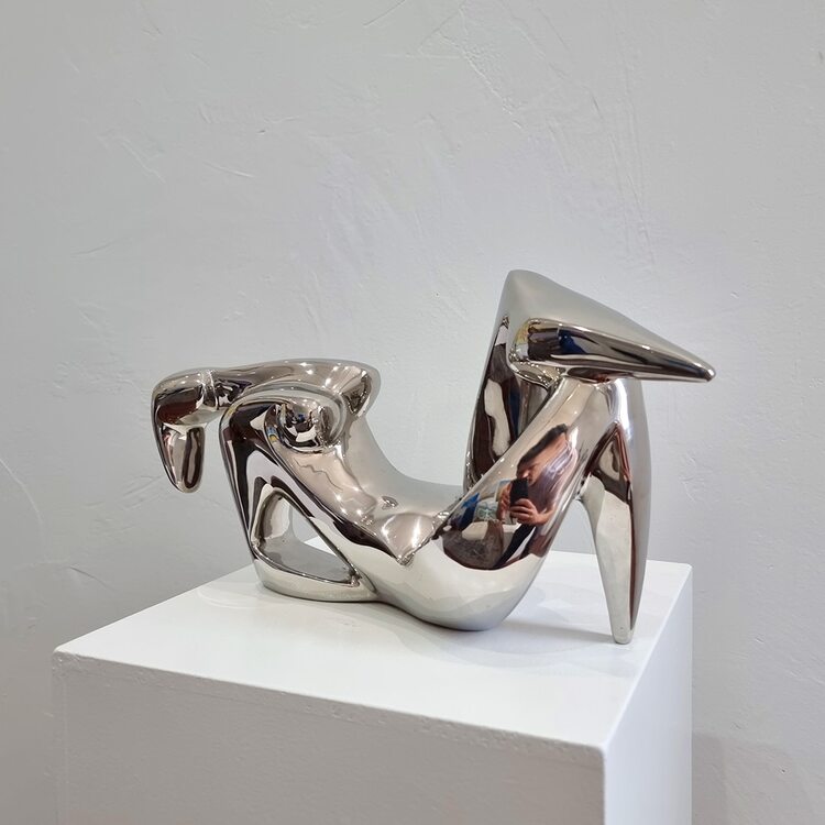 stainless steel indoor sculpture female figurative