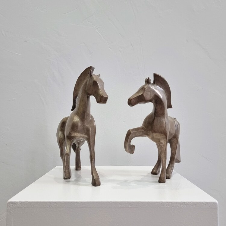 indoor small horse sculpture