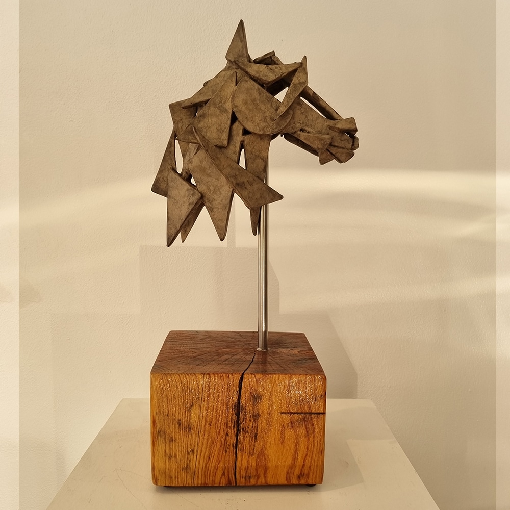 adam humphreys horse sculpture australian artist