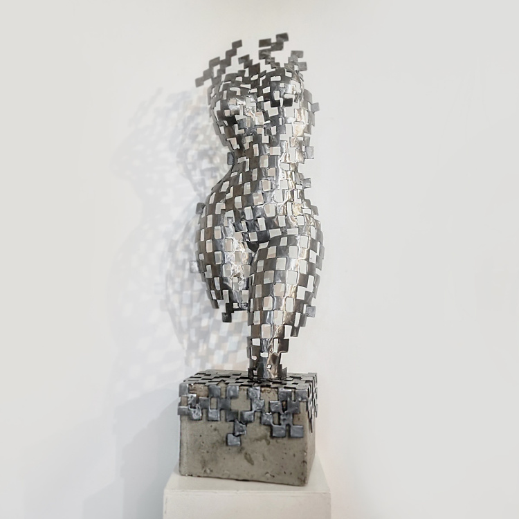 Checkmate-Beauty (2024) Stainles-steel figurative sculpture